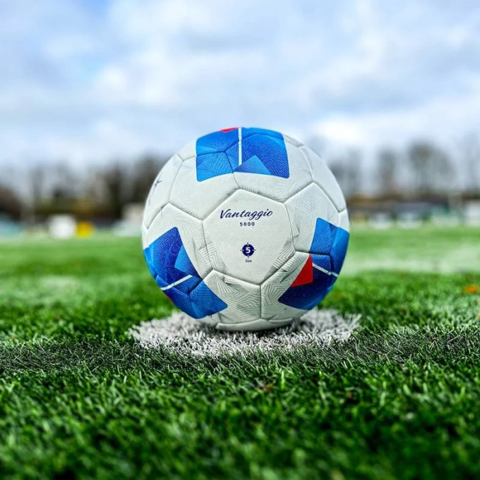 Minge fotbal Molten F5N5000 FIFA Quality Pro - imagine 2